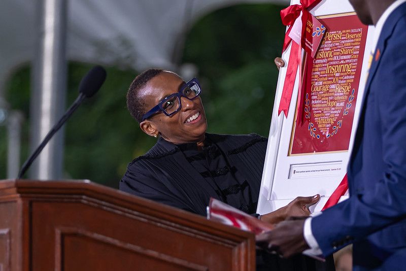 Claudine Gay présidente Harvard